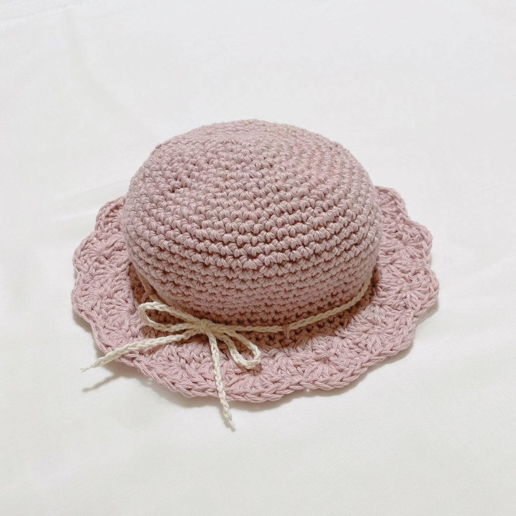 かぎ針編み子供の春夏帽子